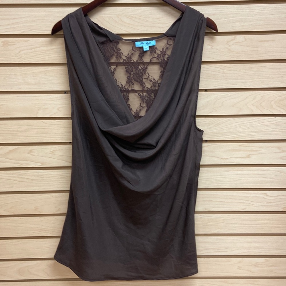 The Arte women tank top Size Large